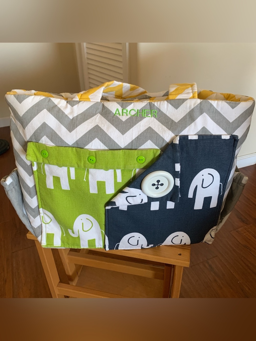 Archer Chevron Organizer Tote with Elephant Pockets - Gray, White, Lime,navy